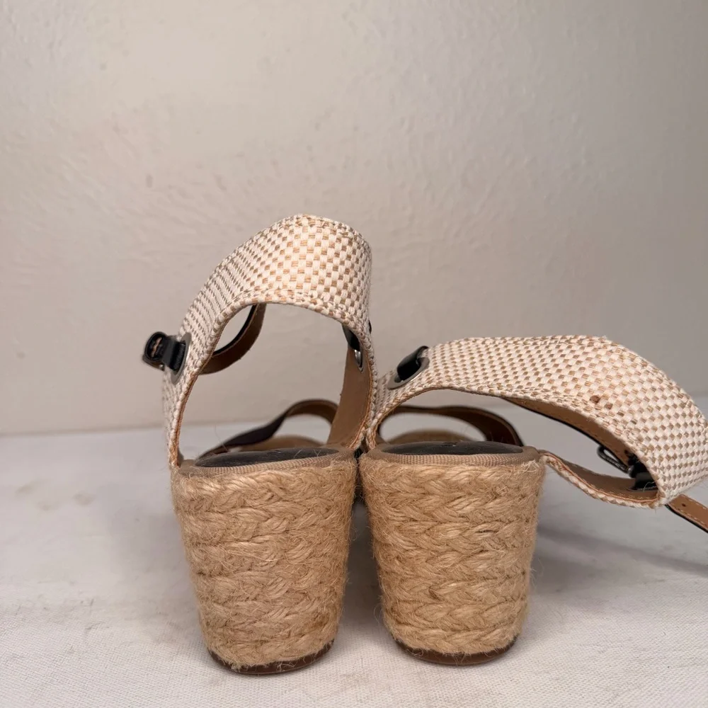Lucky Brand wedge sandals black and tan canvas